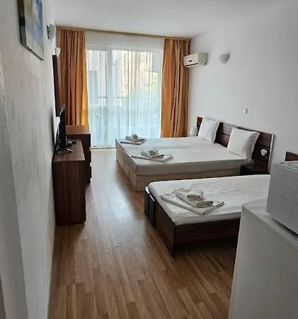 библиотеката بيت ضيافة